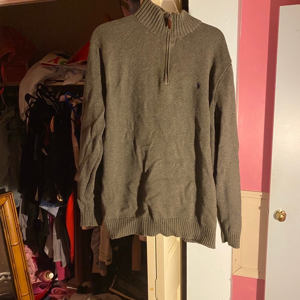 Polo sweater